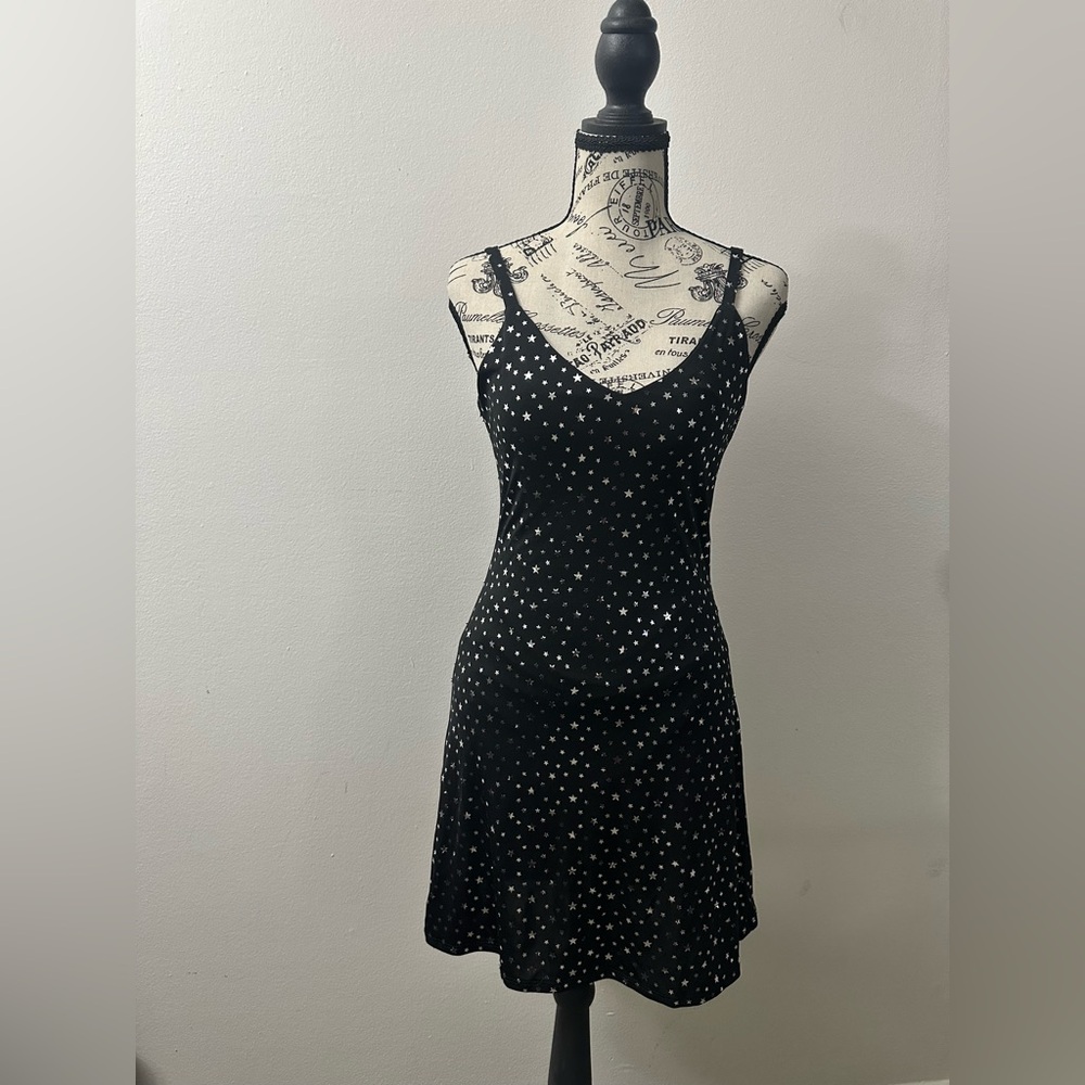 ✨ Y2K Wild Honey Black & Silver Sequin Star Mini Skater Dress | Size M ✨ - Picture 3 of 6
